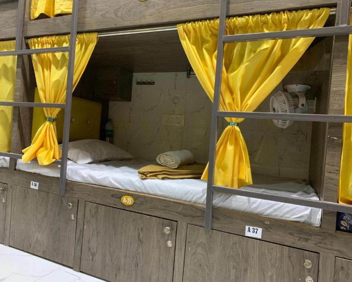 Neenava Dormitory มุมไบ ภายนอก รูปภาพ
