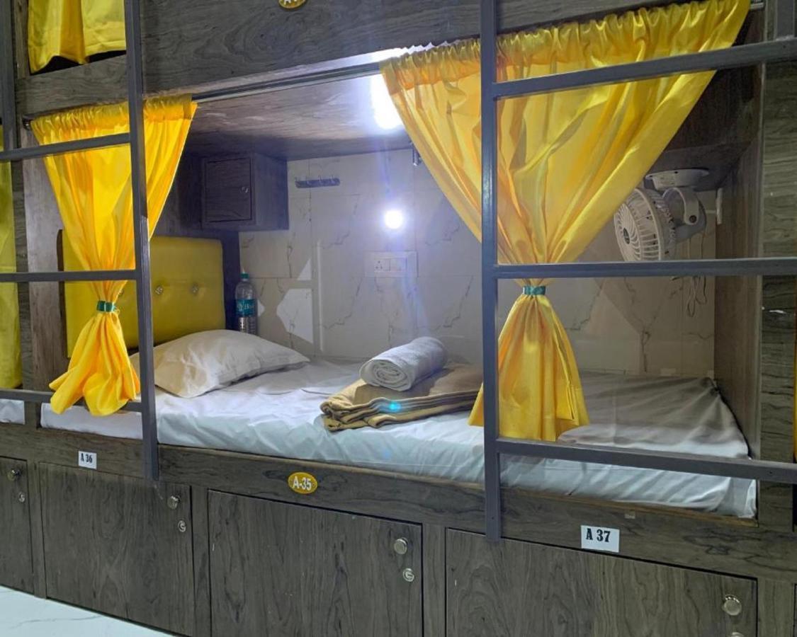 Neenava Dormitory มุมไบ ภายนอก รูปภาพ
